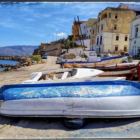 Vista Mare Trappeto (Sicily)